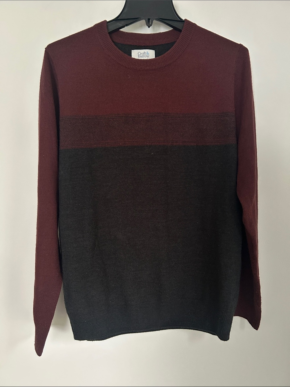croft & barrow Maroon and Black Two-Tone Crewneck Sweater